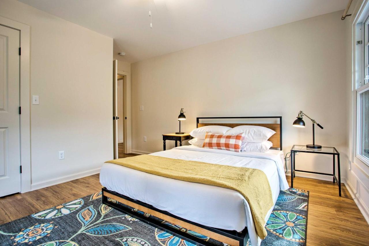 Newly Remodeled Apartment On Main Street In Saluda Экстерьер фото